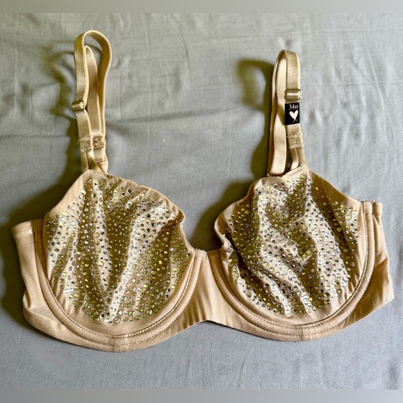Victoria Secret Jeweled Bra - Picture 1 of 4